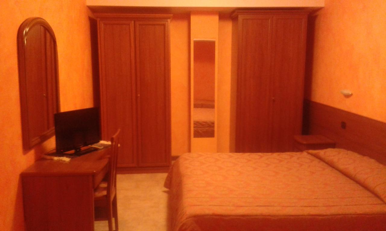 Hotel Cristallo Cerreto Laghi Pokój zdjęcie